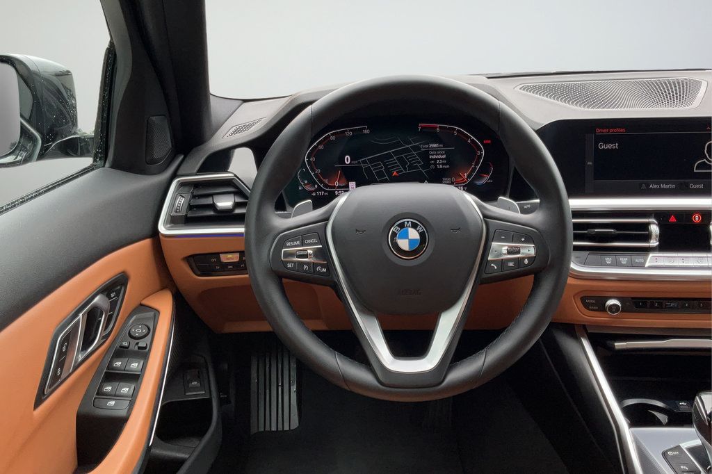 Used 2022 BMW 330i Sedan w/ Driving Assistance Package RWD image 14