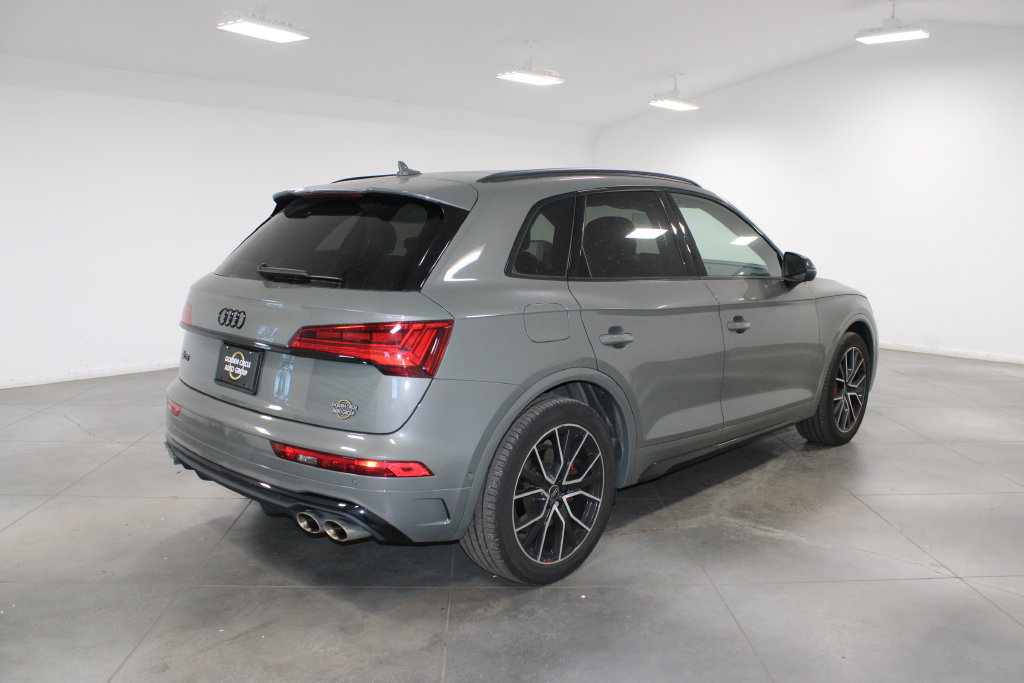 Used 2024 Audi SQ5 Prestige w/ Prestige Package AWD/4WD image 9