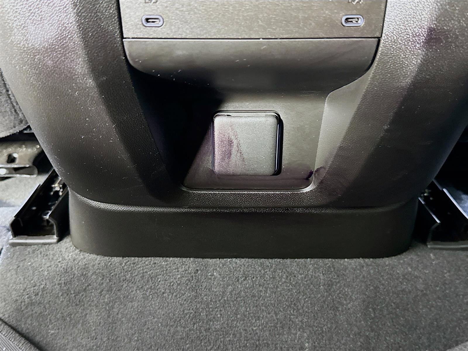 Used 2025 Chevrolet Tahoe High Country image 28