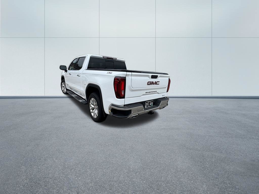 Used 2021 GMC Sierra 1500 SLT w/ SLT Premium Plus Package AWD/4WD image 2