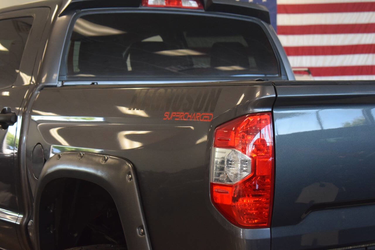 Used 2016 Toyota Tundra SR5 w/ TRD Off Road Package AWD/4WD image 29