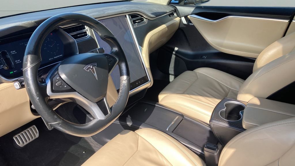 Used 2017 Tesla Model S 90D image 23