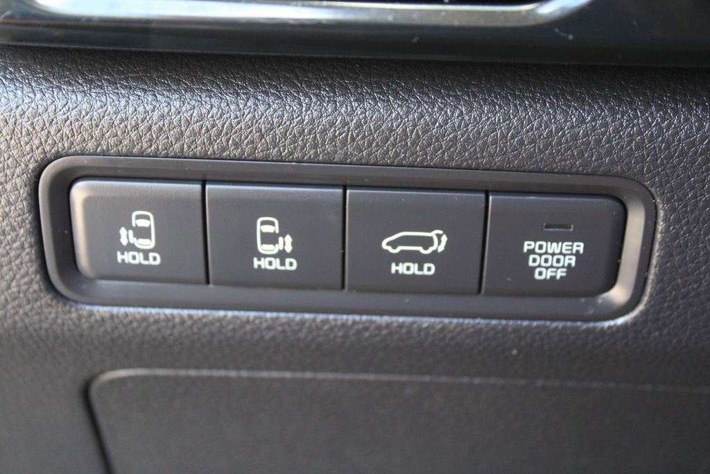 Used 2024 Kia Carnival SX FWD image 36