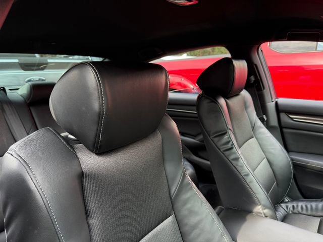 Used 2018 Honda Accord Sport image 29