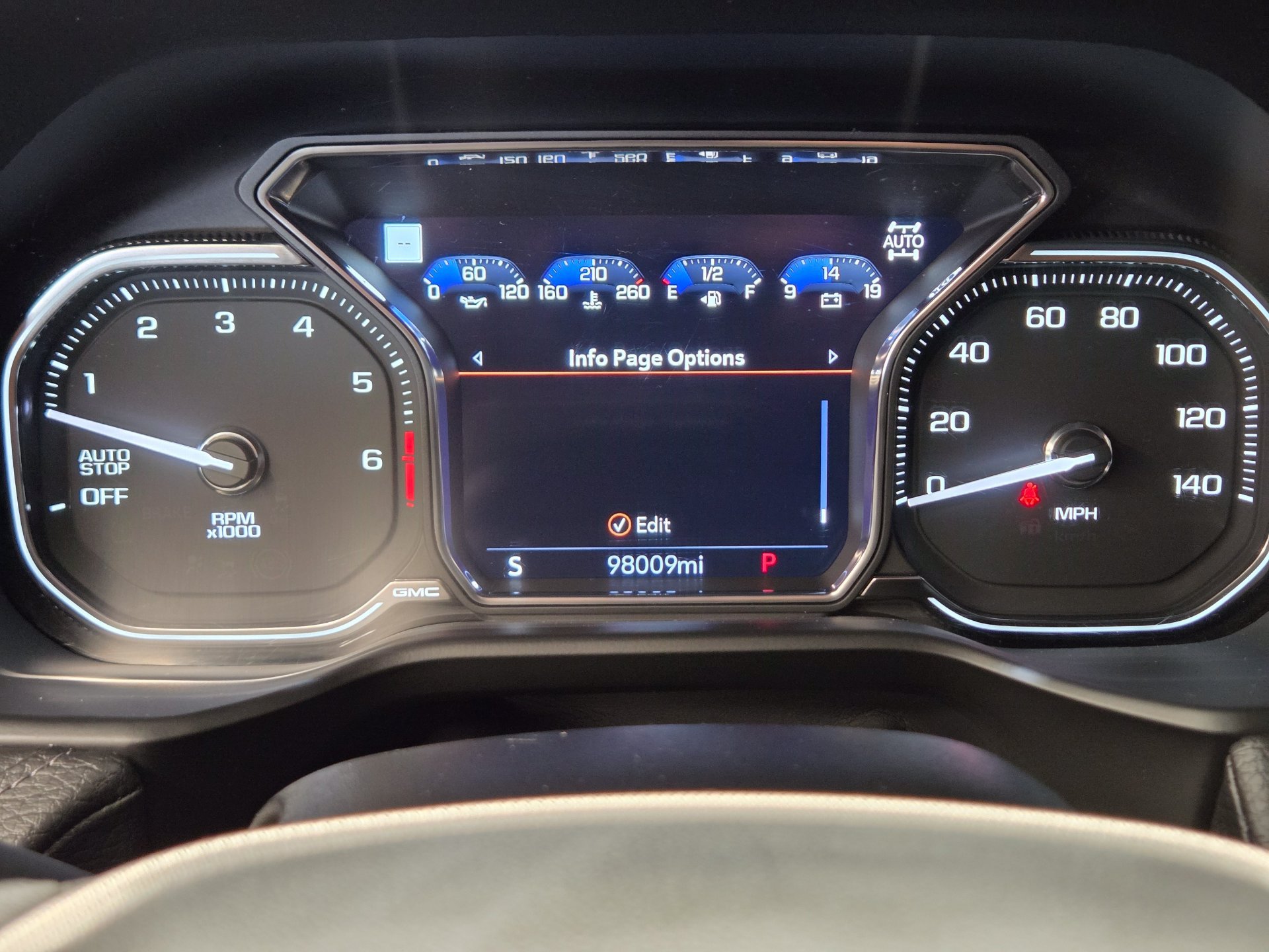 Used 2021 GMC Yukon Denali w/ Denali Premium Package AWD/4WD image 20