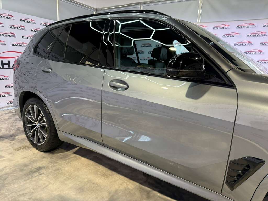 Used 2026 BMW X5 M60i image 8