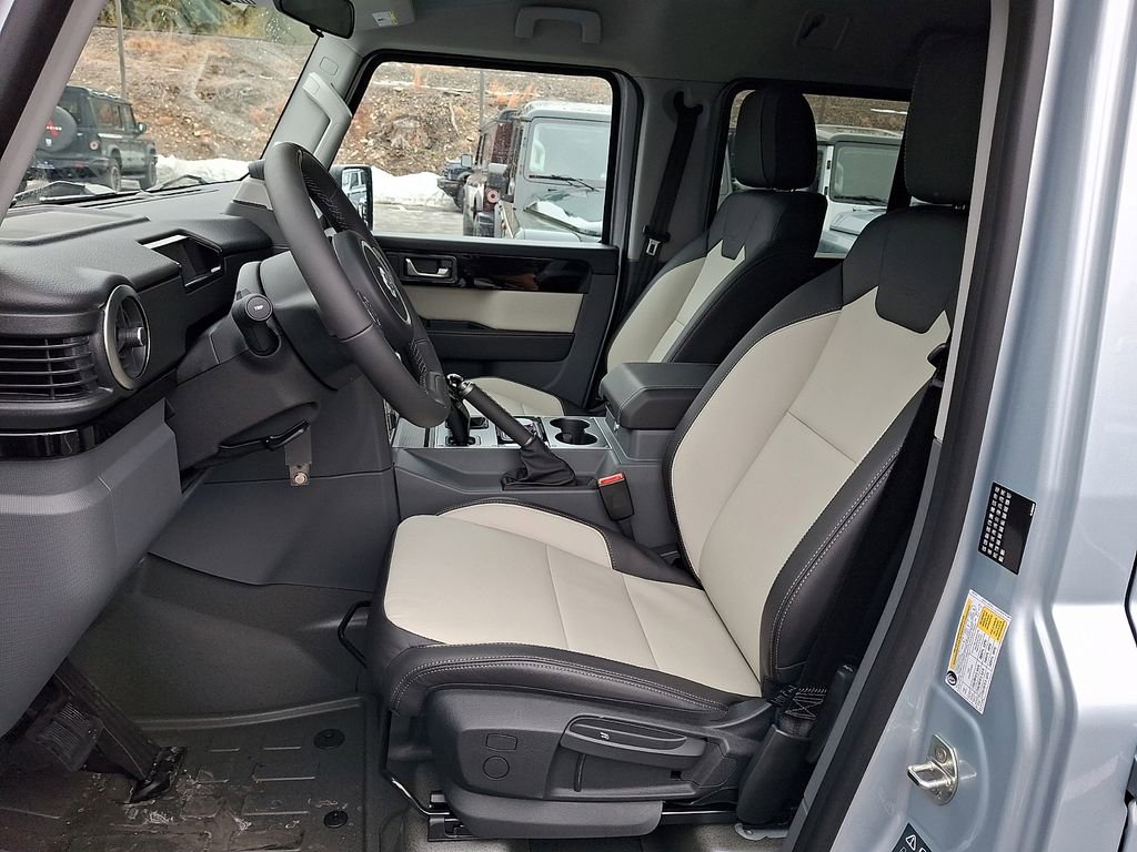 New 2025 INEOS Grenadier Fieldmaster Edition image 8