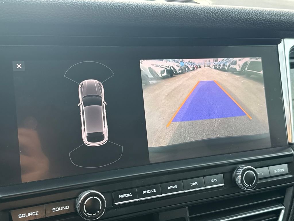 Used 2019 Porsche Macan Base image 23