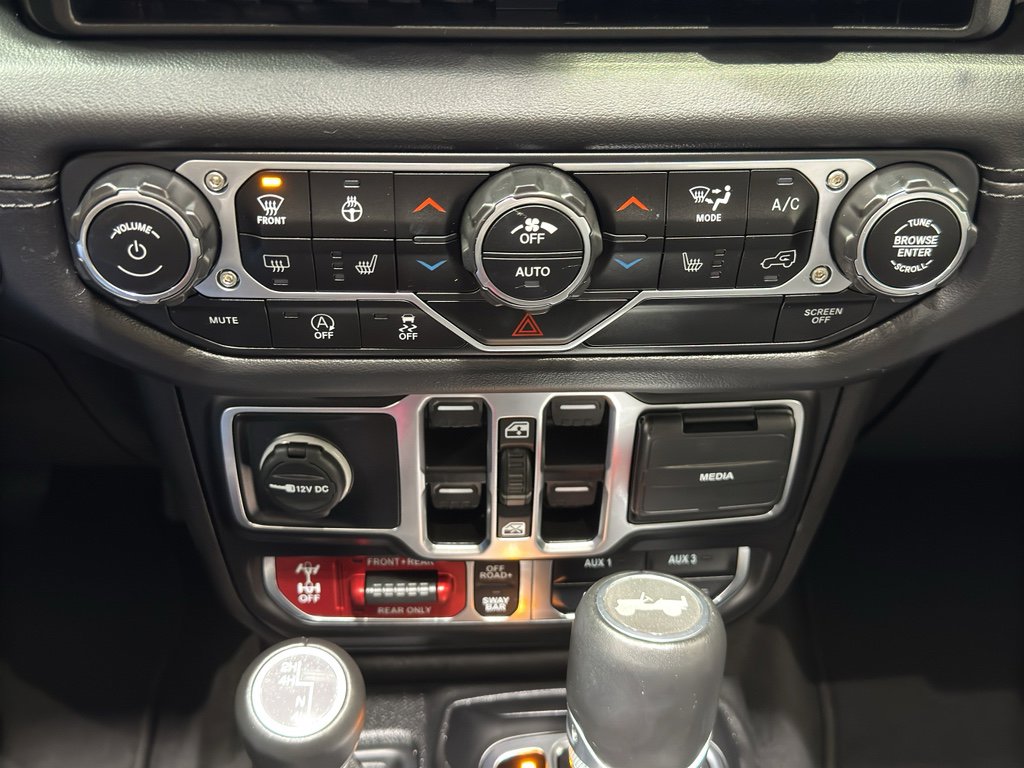 Used 2025 Jeep Wrangler Unlimited Rubicon w/ XTREMEE 35" Tire Package image 31