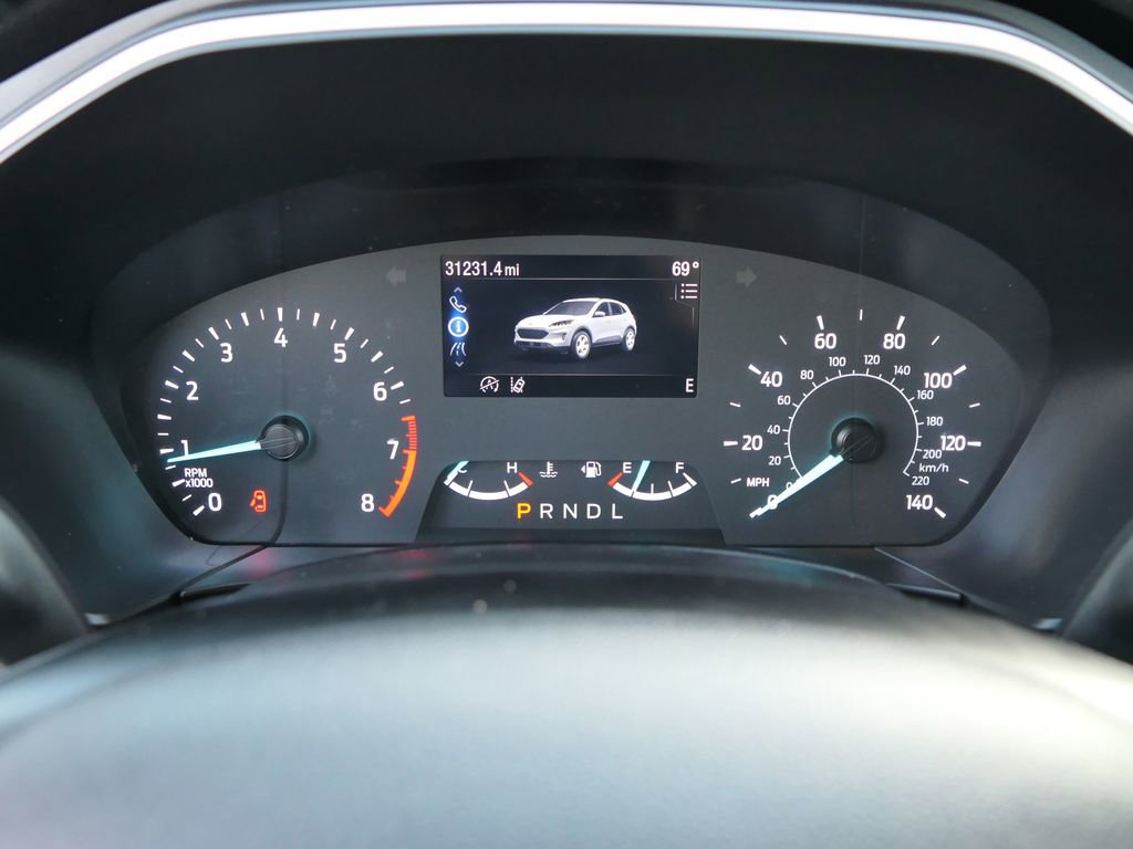 Used 2022 Ford Escape SE w/ SE Sport Appearance Package image 19