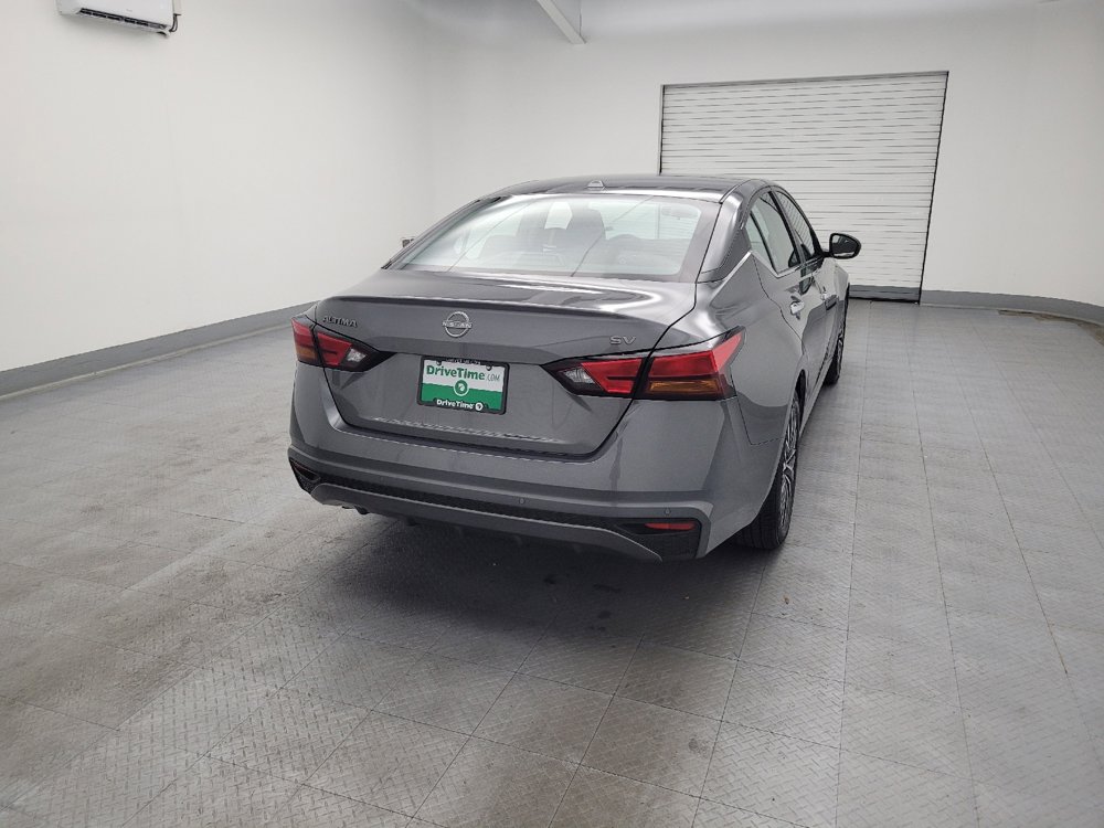 Used 2024 Nissan Altima 2.5 SV image 7