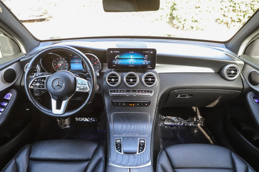 Used 2021 Mercedes-Benz GLC 300 4MATIC image 10