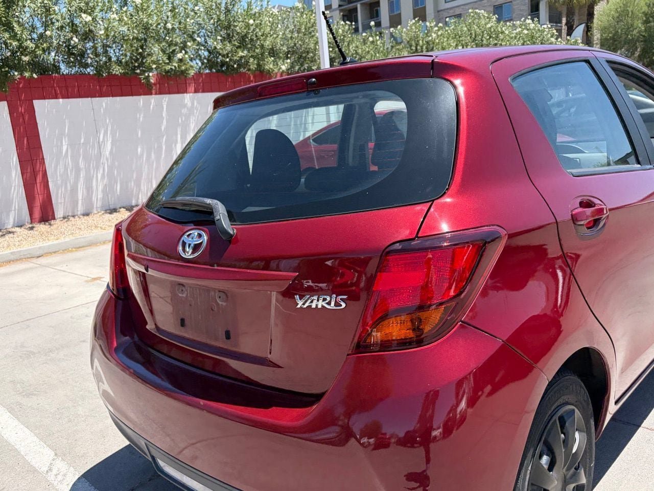 Used 2017 Toyota Yaris L FWD image 4
