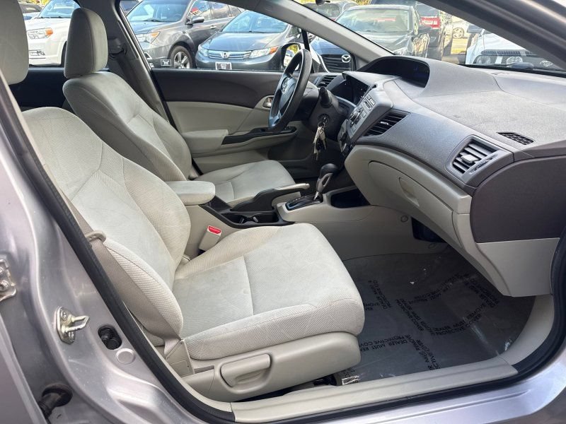 Used 2012 Honda Civic LX image 17