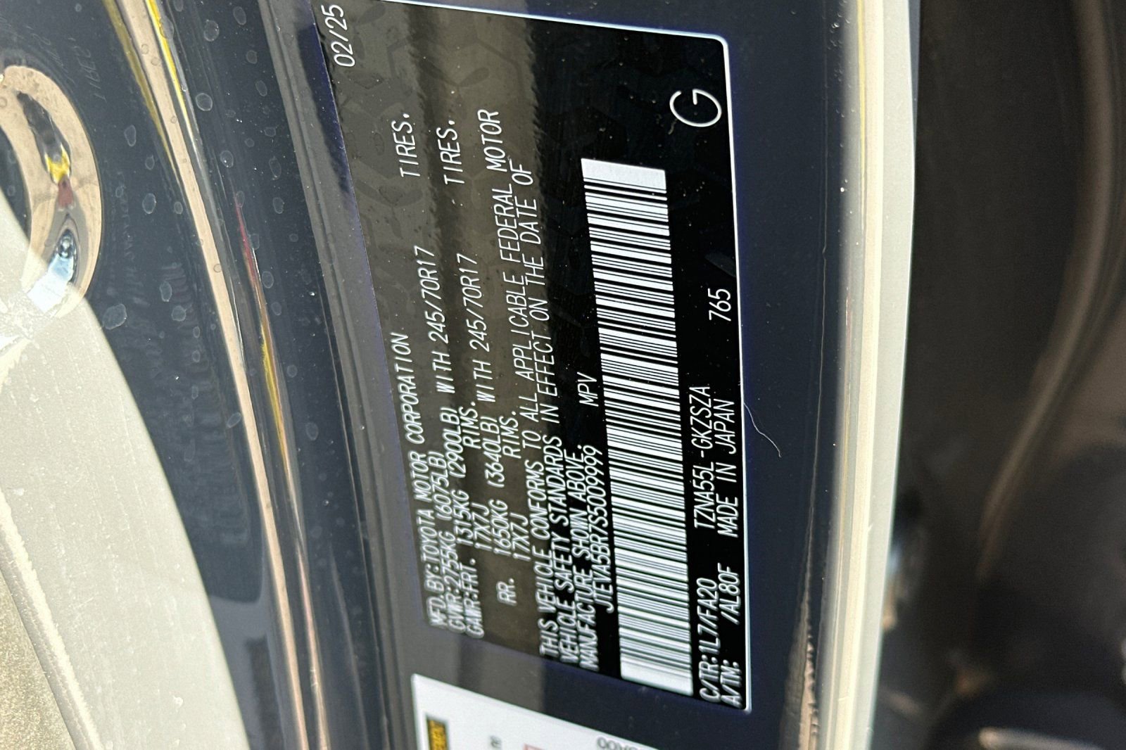 Certified 2025 Toyota 4Runner SR5 image 36