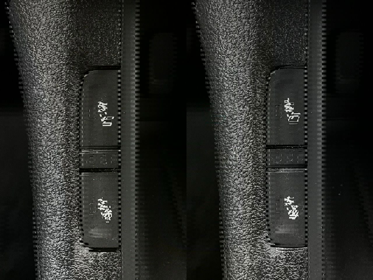 Used 2018 GMC Acadia SLT image 30