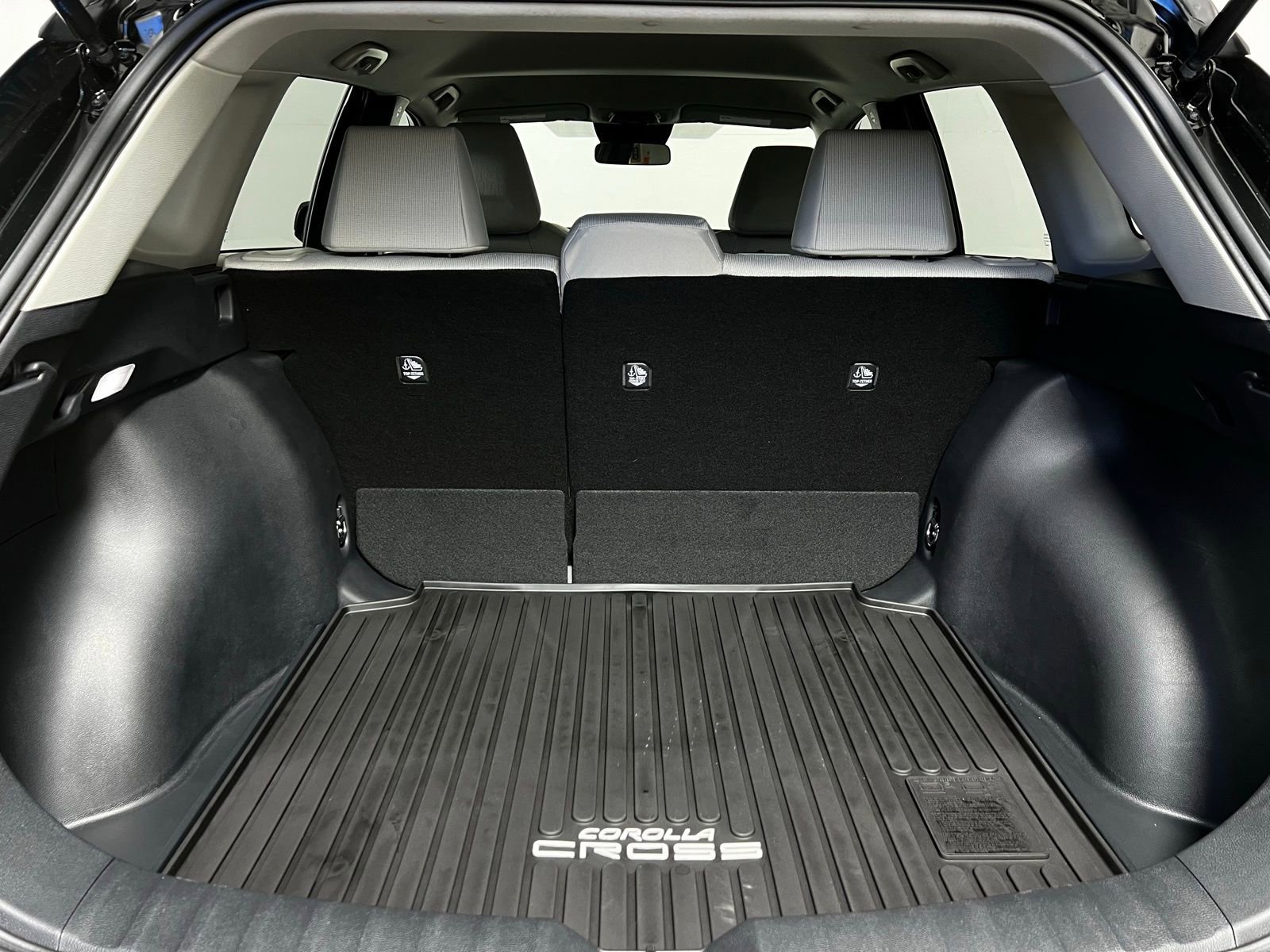 New 2026 Toyota Corolla Cross L image 18