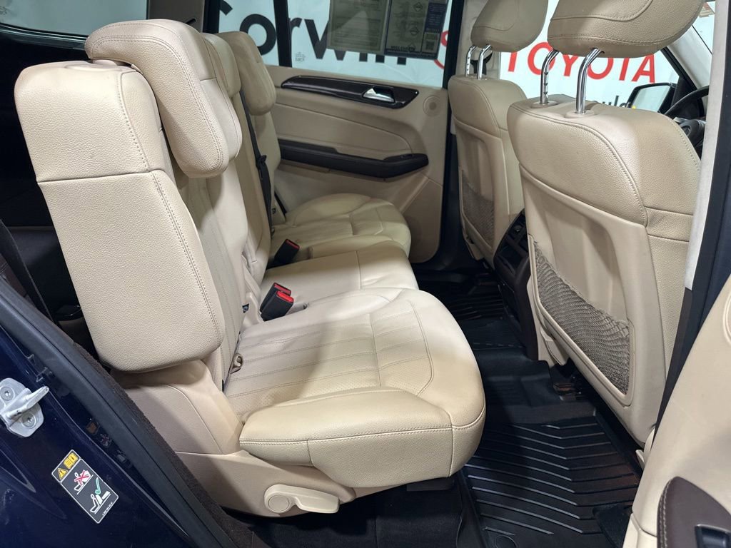 Used 2017 Mercedes-Benz GLS 450 4MATIC image 15