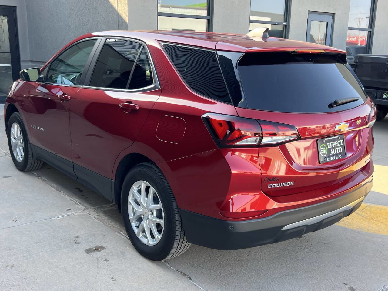 Used 2024 Chevrolet Equinox LT image 8