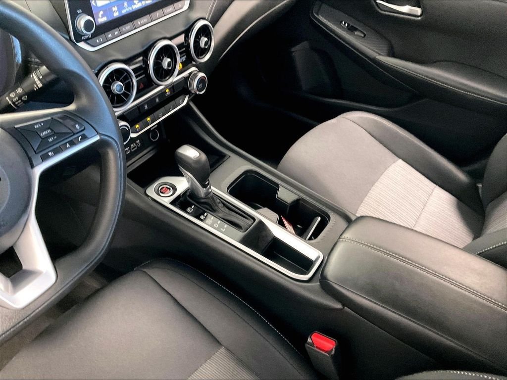 Certified 2024 Nissan Sentra SV FWD image 18