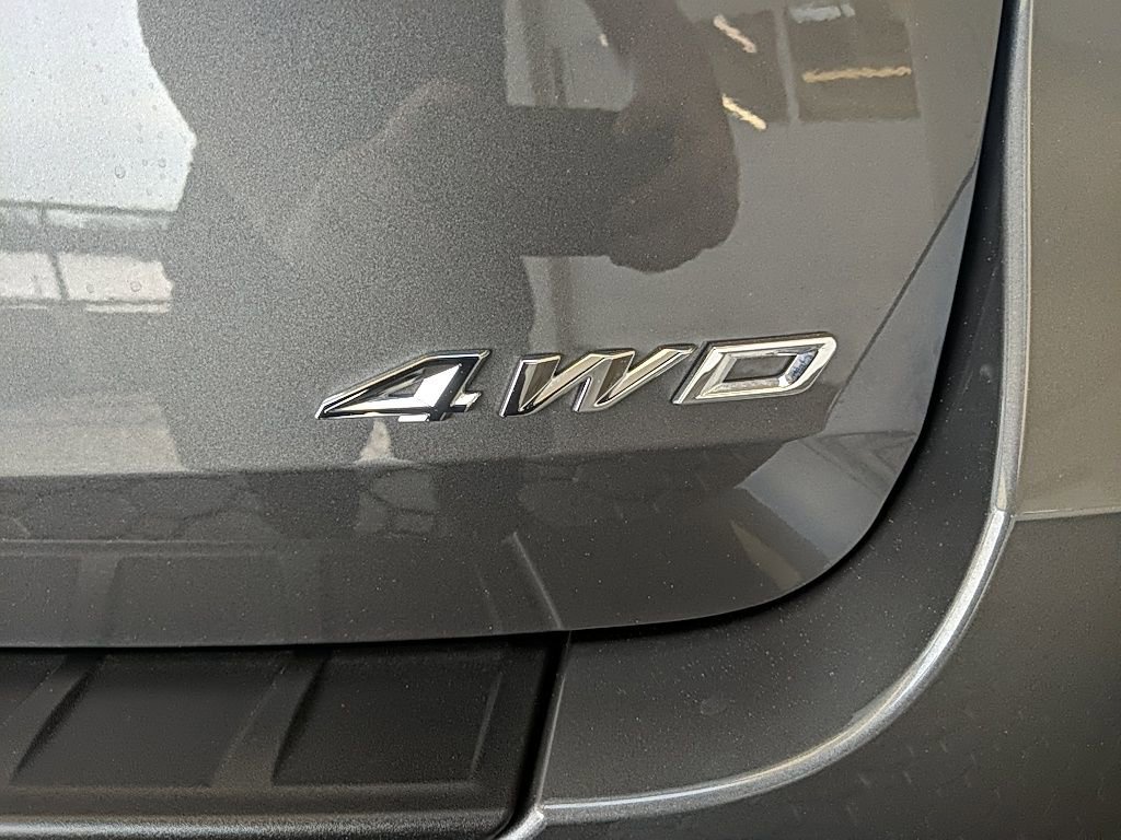 Certified 2025 Ford Explorer Active image 8