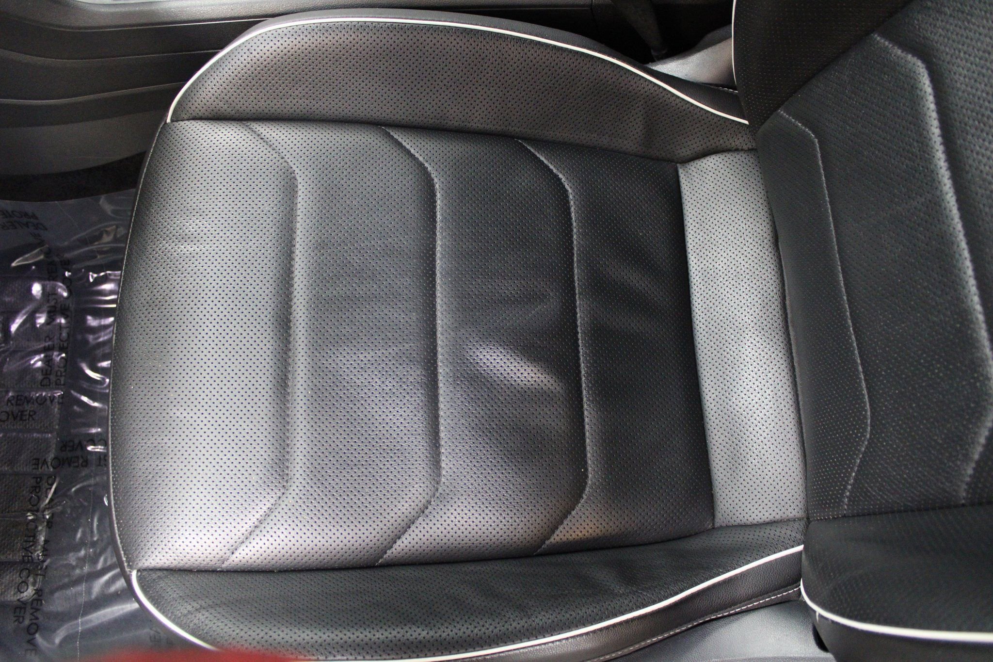 Used 2022 Volkswagen Tiguan SEL R-Line image 18