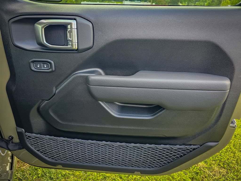 New 2026 Jeep Wrangler Unlimited Sport AWD/4WD image 38