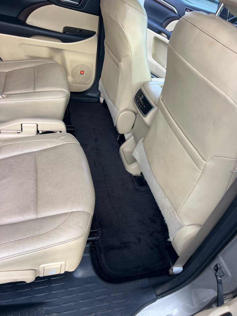 Used 2014 Toyota Highlander Limited AWD/4WD image 18