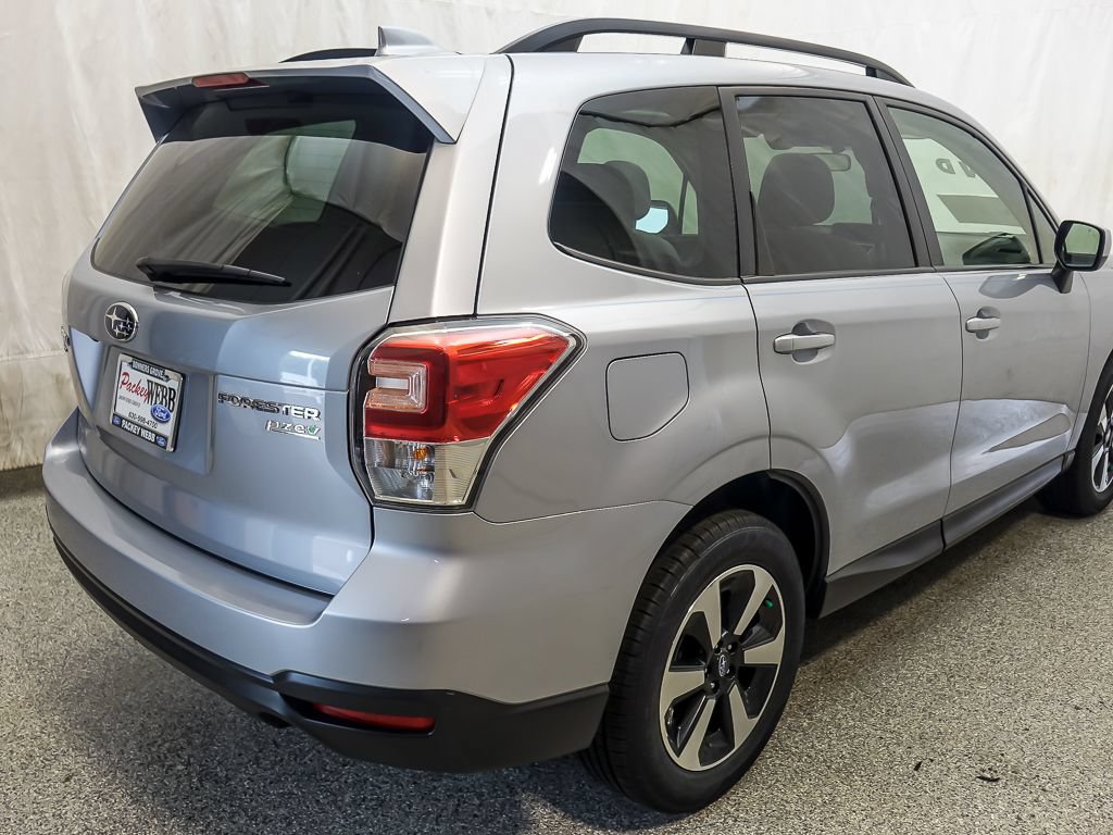 Used 2017 Subaru Forester 2.5i Premium AWD/4WD image 7