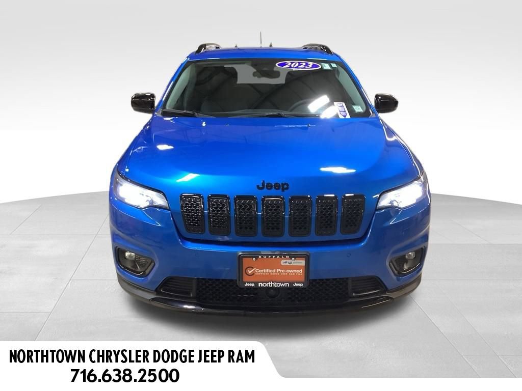Used 2023 Jeep Cherokee Altitude Lux