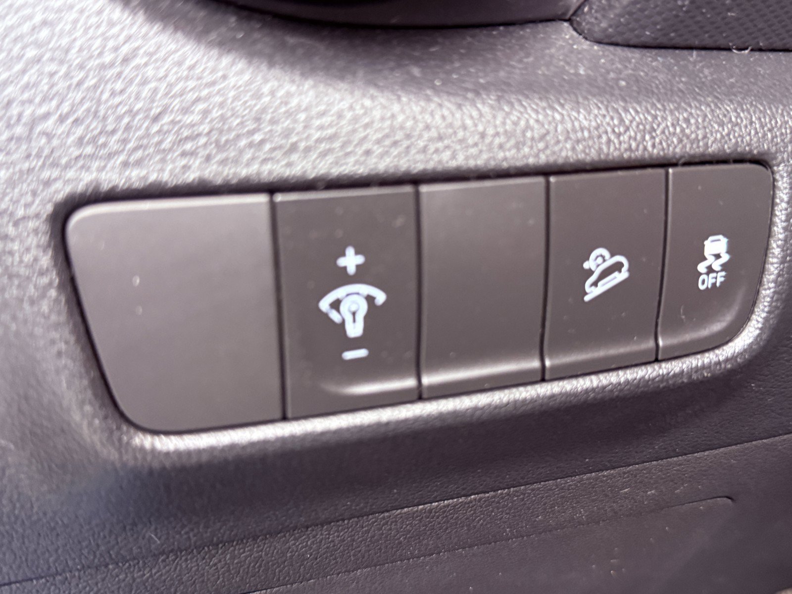 Used 2022 Hyundai Kona SEL w/ Winter Weather Package AWD/4WD image 21