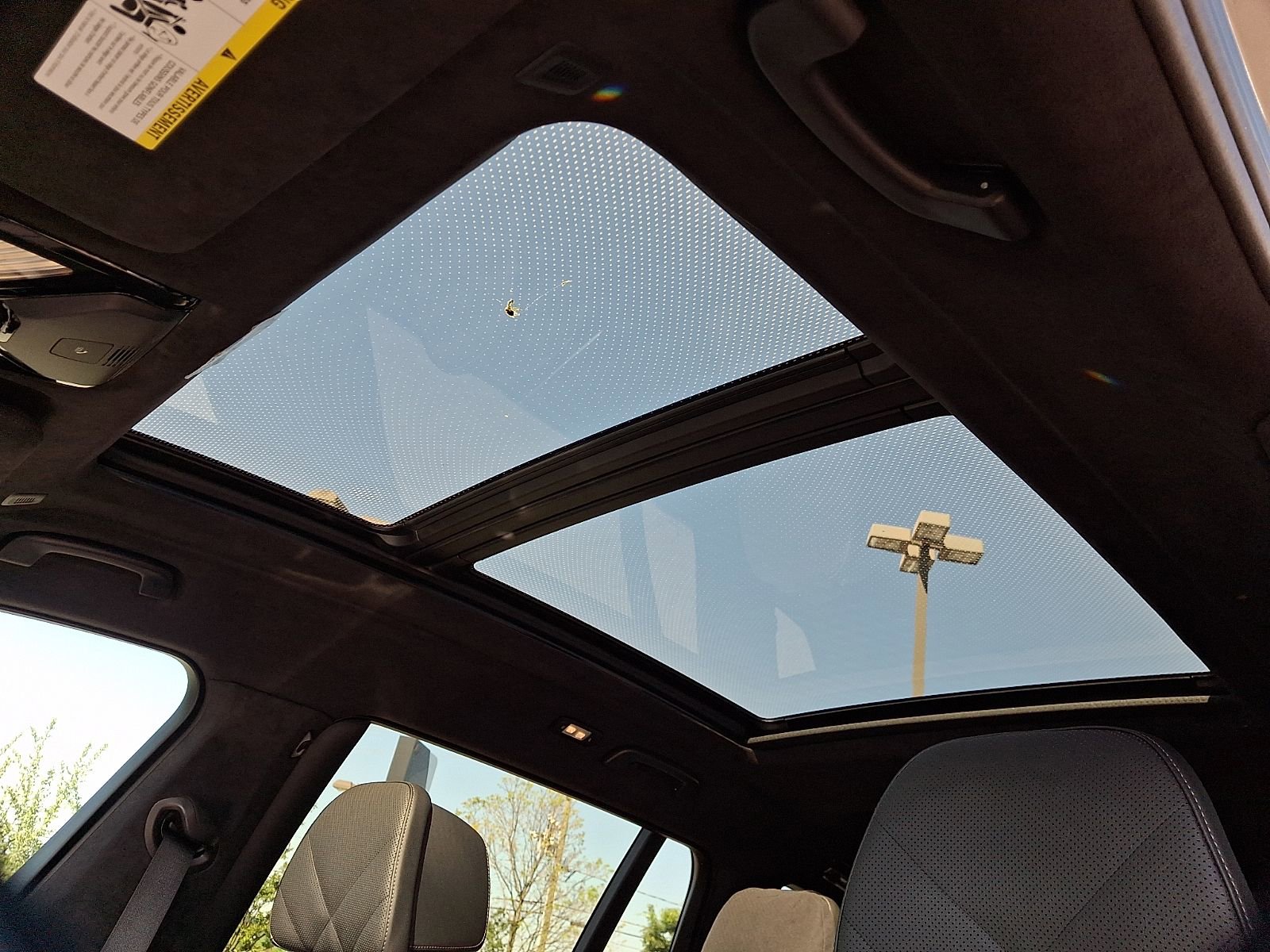 Used 2025 BMW X7 xDrive40i w/ Executive Package AWD/4WD image 14