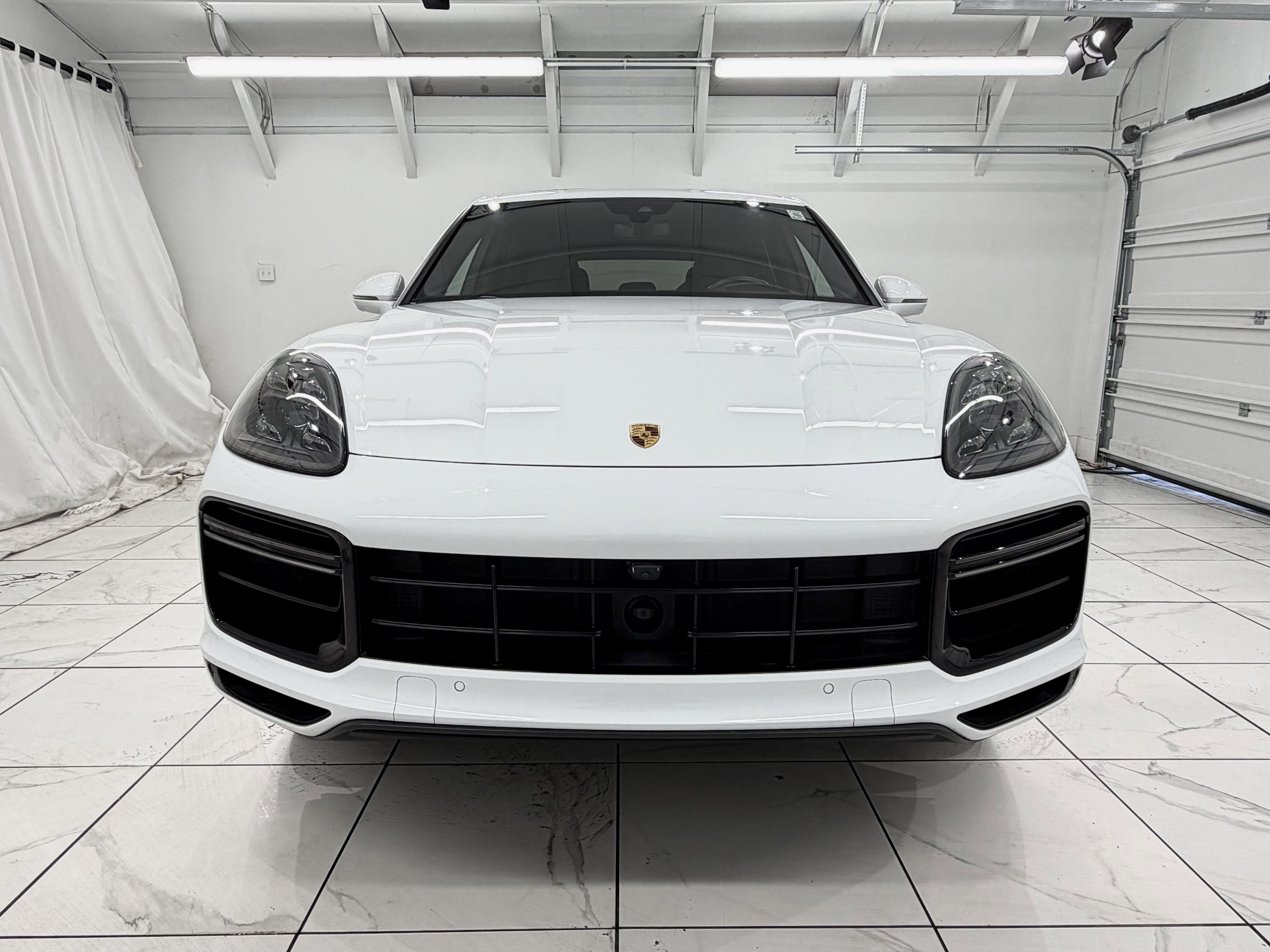 Certified 2023 Porsche Cayenne Turbo S image 9