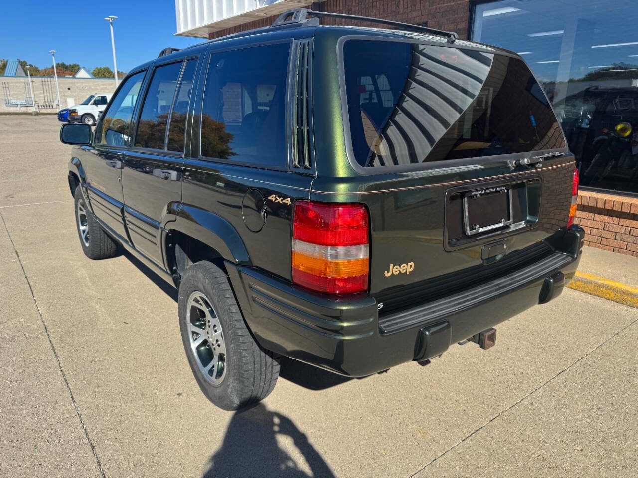 Used 1996 Jeep Grand Cherokee Limited image 3
