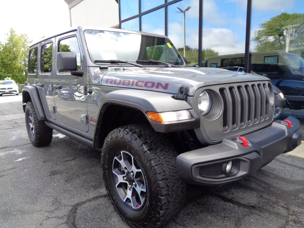 Used 2021 Jeep Wrangler Unlimited Rubicon w/ Dual Top Group AWD/4WD image 3