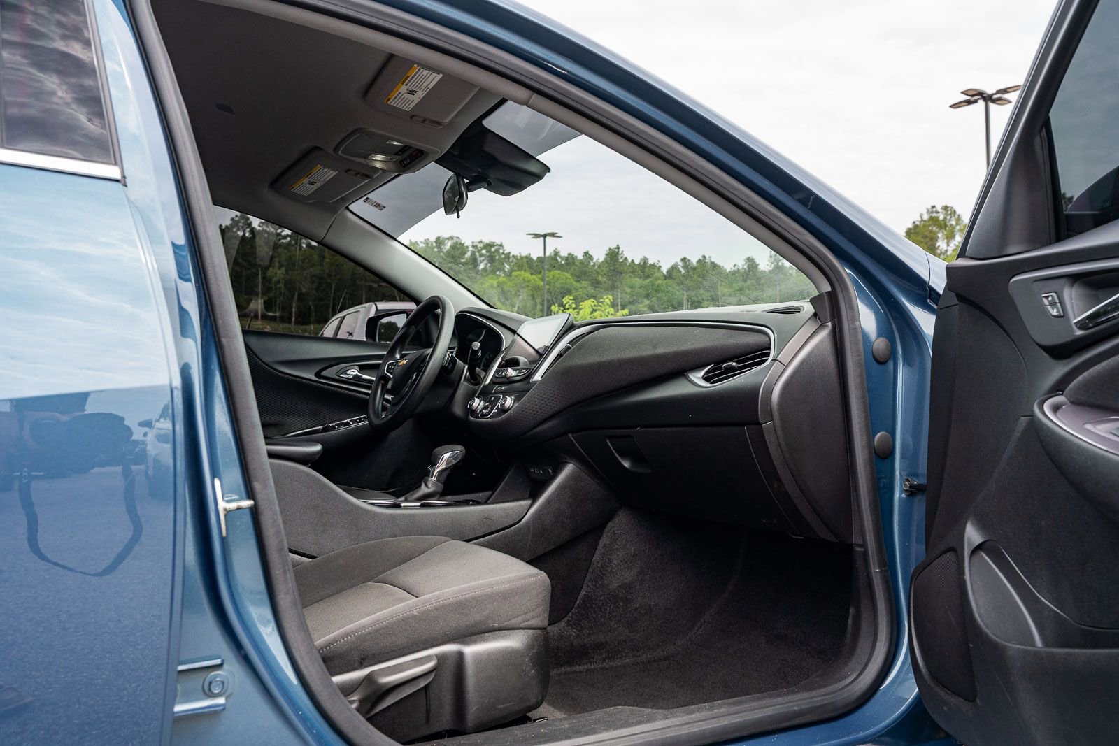 Used 2024 Chevrolet Malibu LS FWD image 11