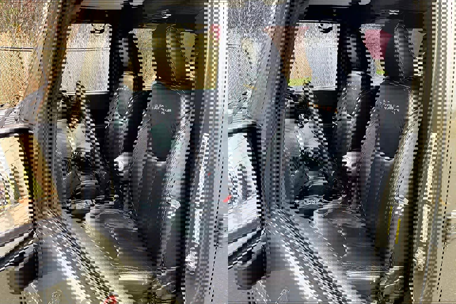 Used 2015 Jeep Wrangler Unlimited Sahara w/ Dual Top Group image 9