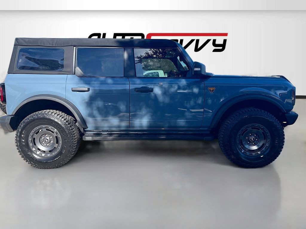 Used 2024 Ford Bronco Badlands image 8