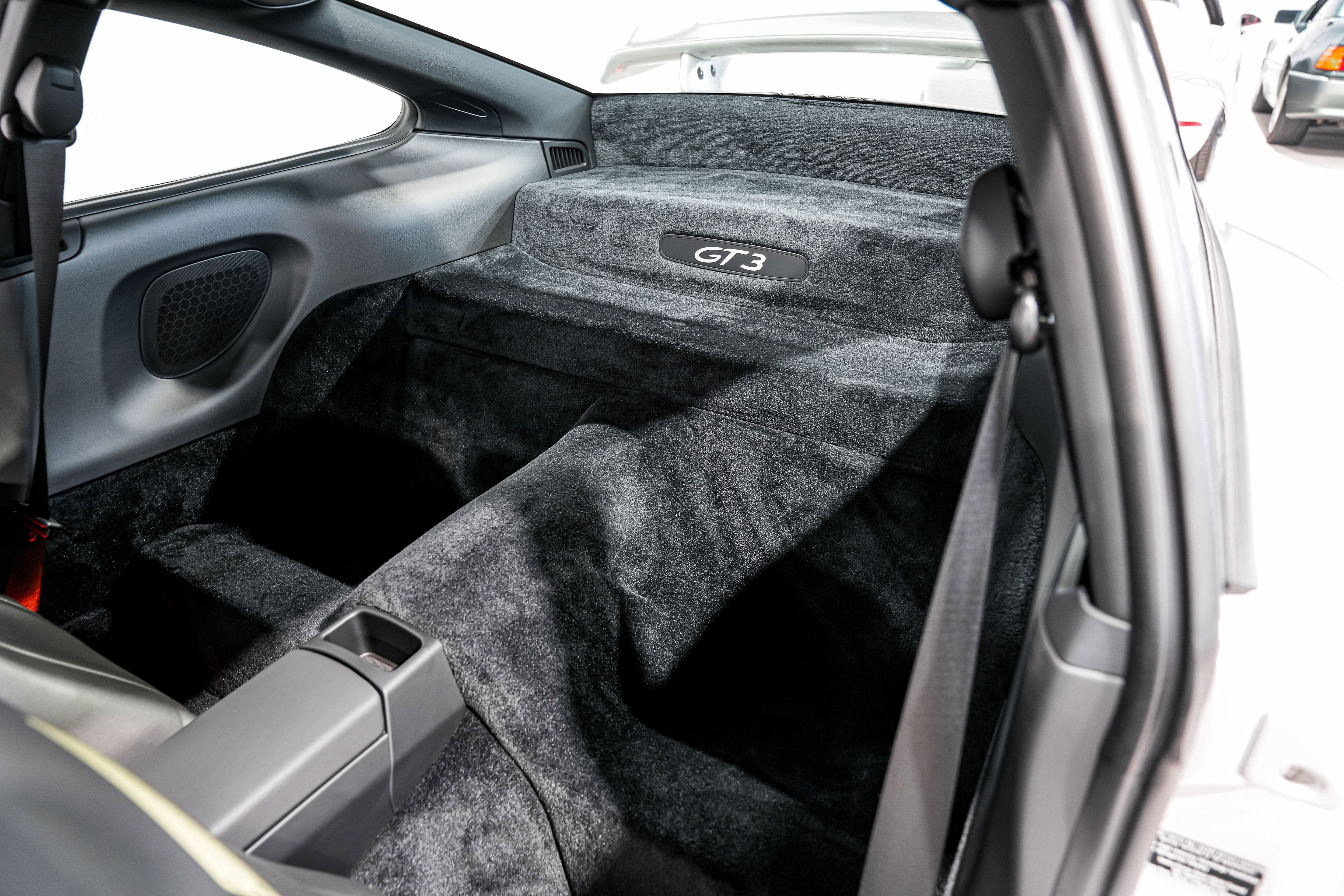 Used 2010 Porsche 911 GT3 image 22