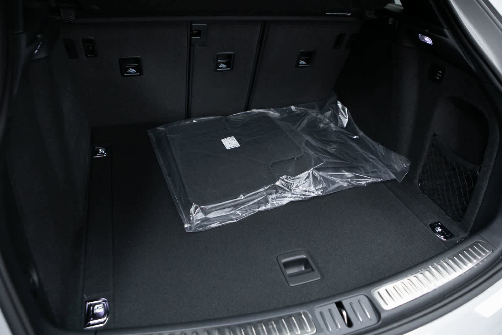 New 2026 Porsche Macan S AWD/4WD image 38