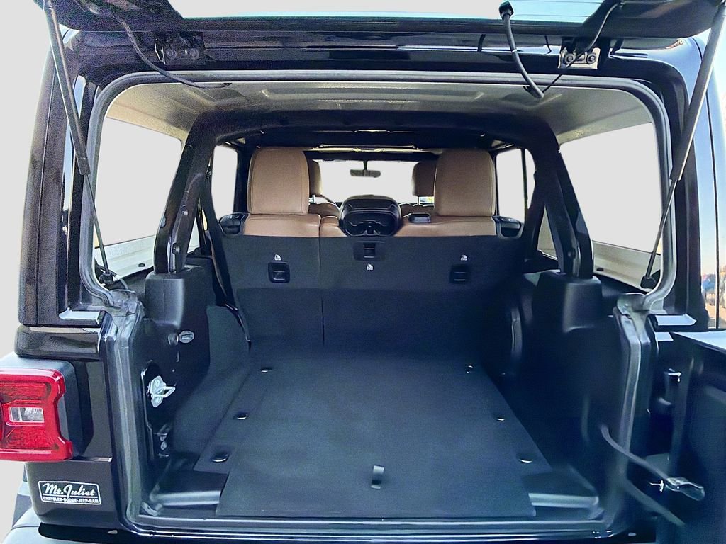 Used 2020 Jeep Wrangler Unlimited Rubicon w/ Dual Top Group image 13