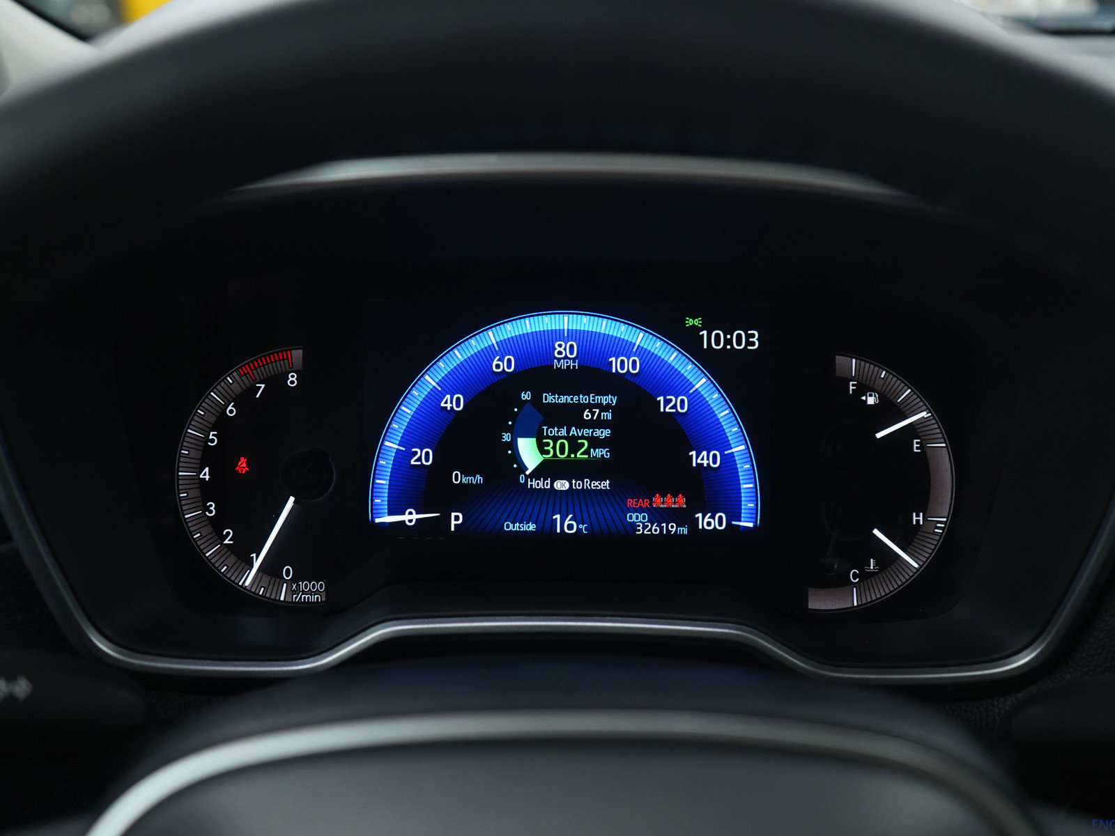 Used 2022 Toyota Corolla Cross XLE image 26