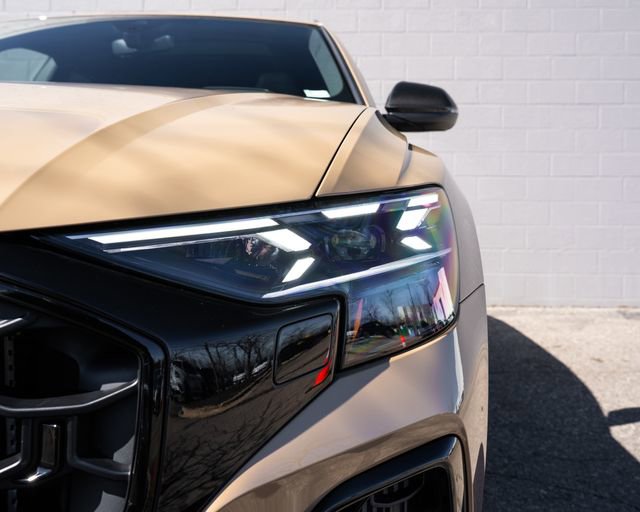 Used 2024 Audi SQ8 Prestige image 11