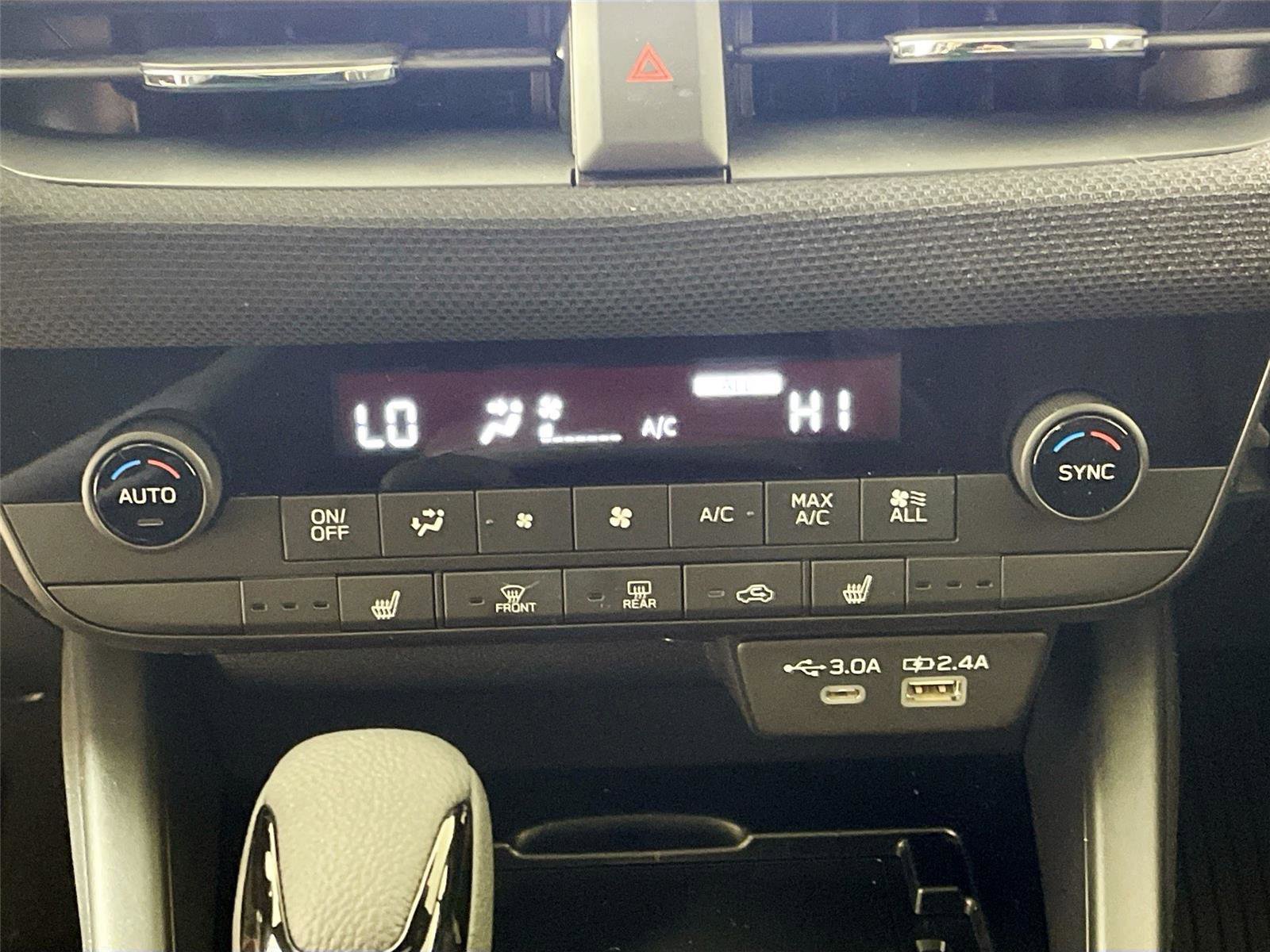 New 2026 Subaru Outback Limited image 9