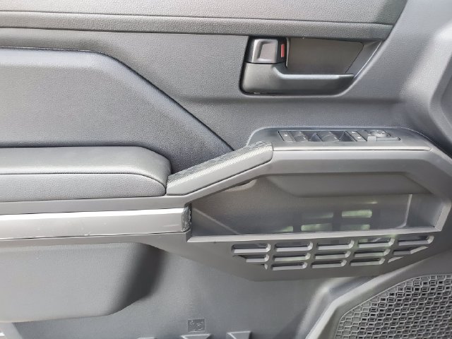 New 2026 Toyota Tacoma SR5 AWD/4WD image 15