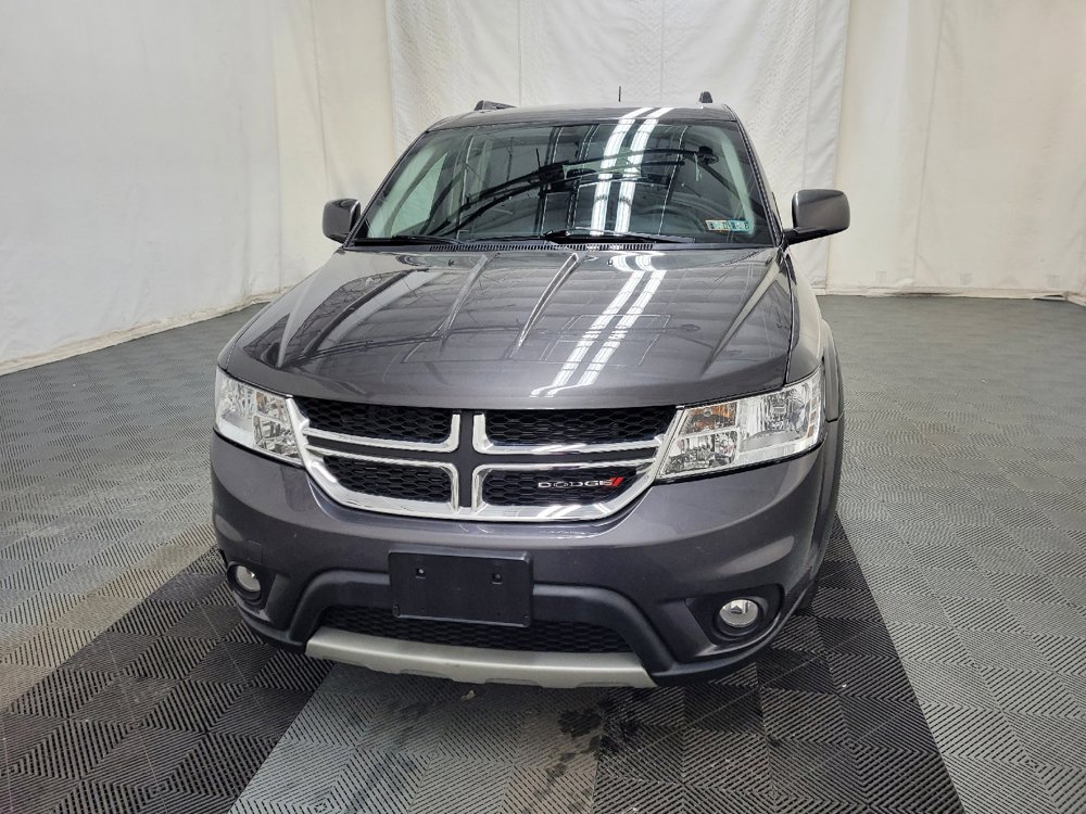 Used 2019 Dodge Journey SE image 15
