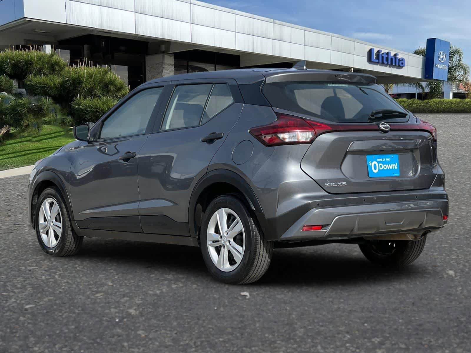 Used 2024 Nissan Kicks S image 7