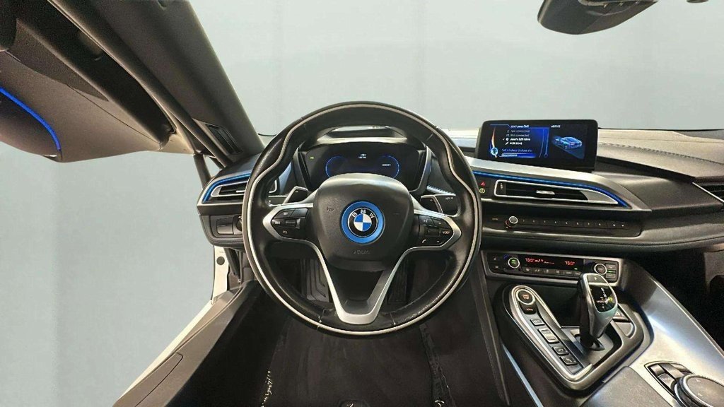 Used 2016 BMW i8 image 14
