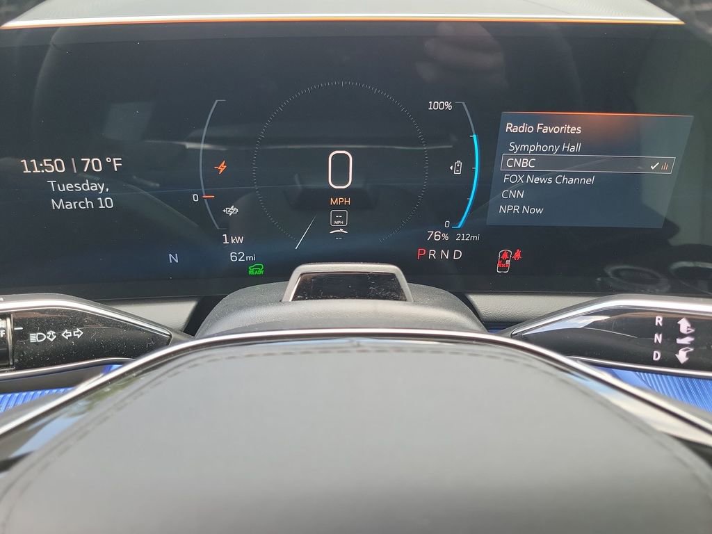 Certified 2026 Cadillac Optiq V AWD/4WD image 12