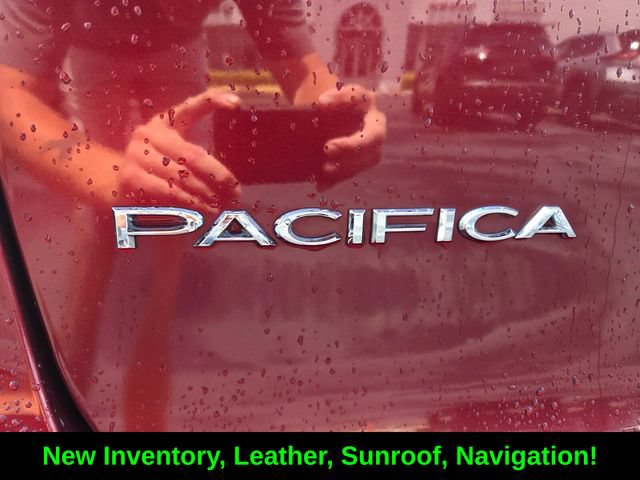 Certified 2018 Chrysler Pacifica Limited FWD image 15